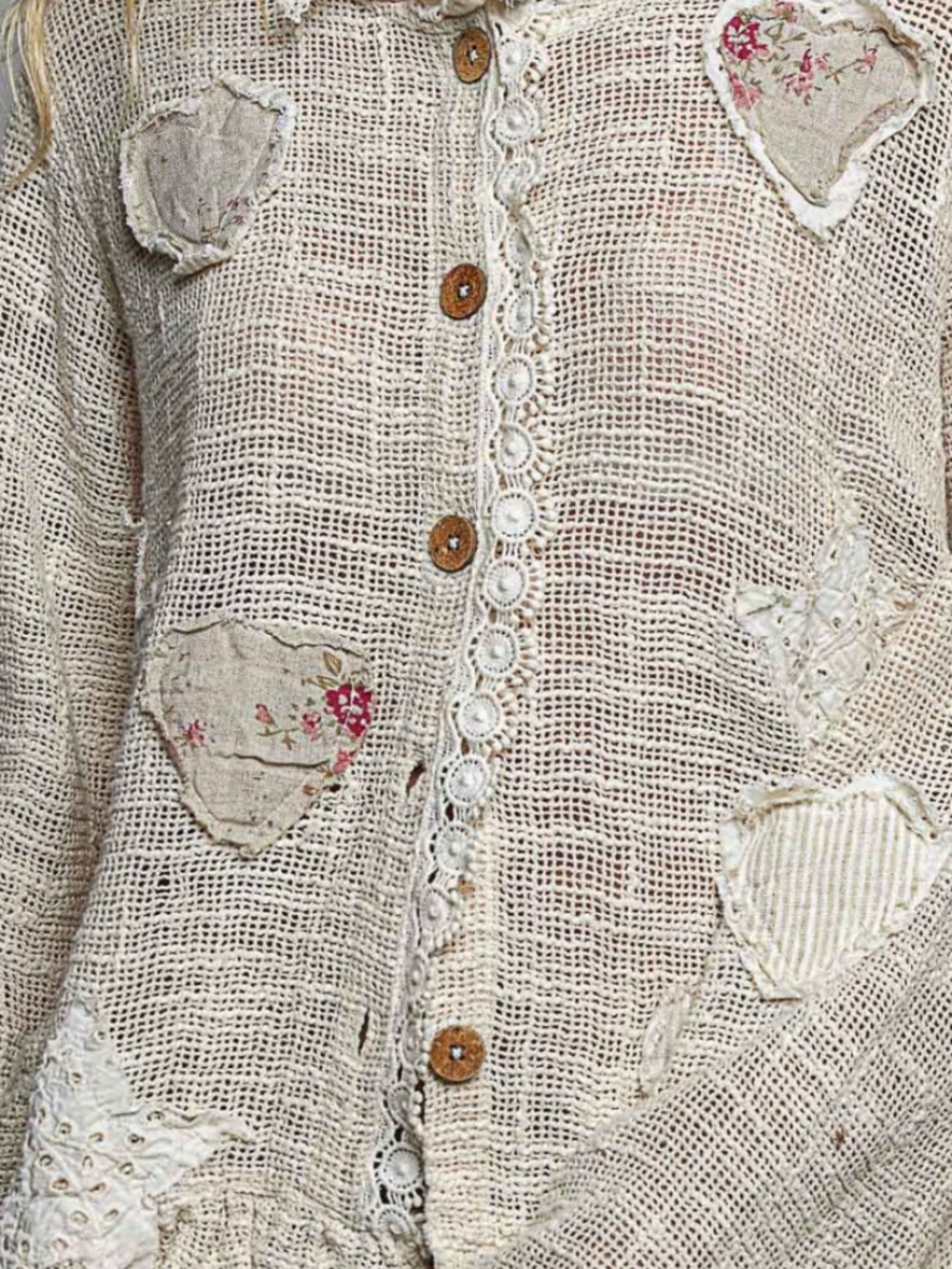 #1012 POL Textured Floral Appliqué Cardigan in Wheat - Picture 5 of 6